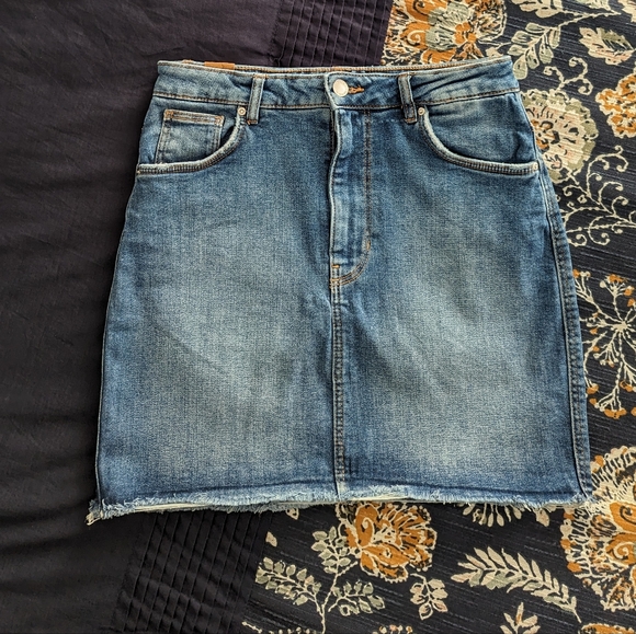 Zara Authentic denim skirt by TRF - Picture 1 of 8